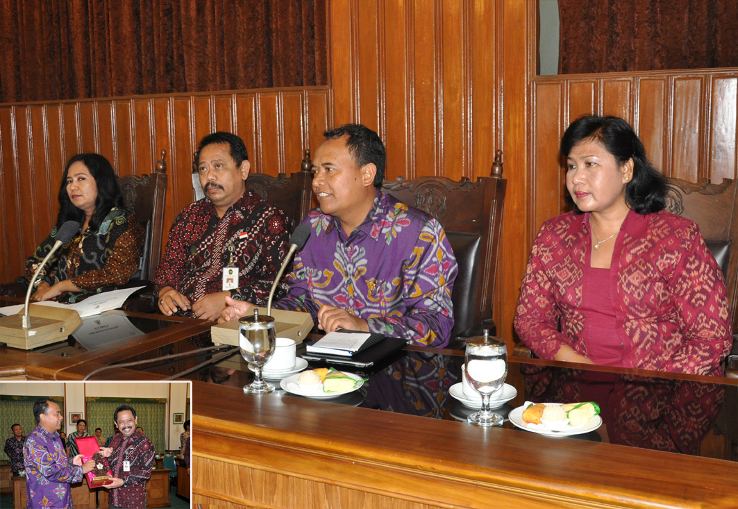 BUPATI BANGLI BERKUNJUNG KE PEMKOT JOGJA