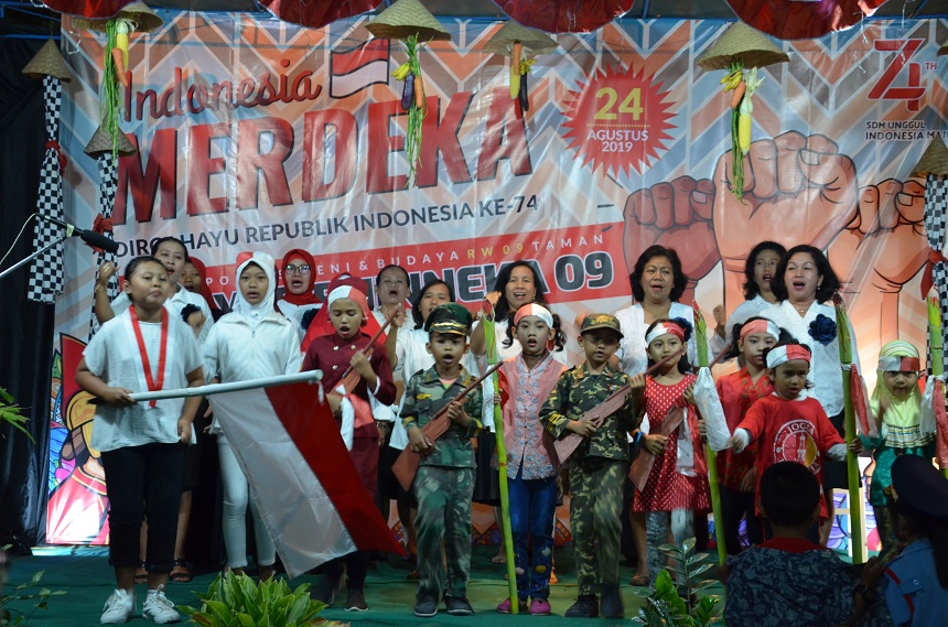 Wakil Walikota Ikut Malam Tirakatan di Nogosari Lor Yogyakarta