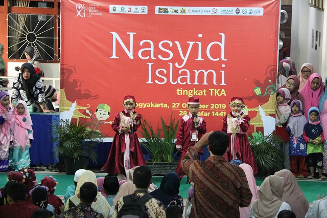1052 Santri Ramaikan Festival Anak Sholeh Indonesia 2019