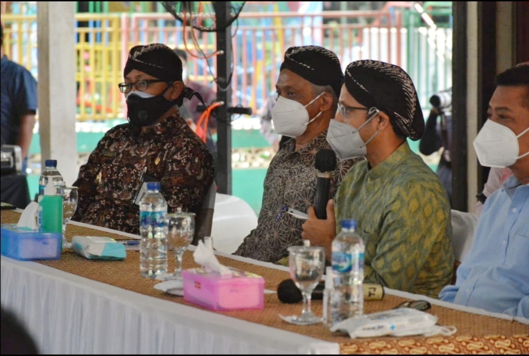 Mendikbudristek Tinjau Uji Coba PTM di Kota Yogyakarta