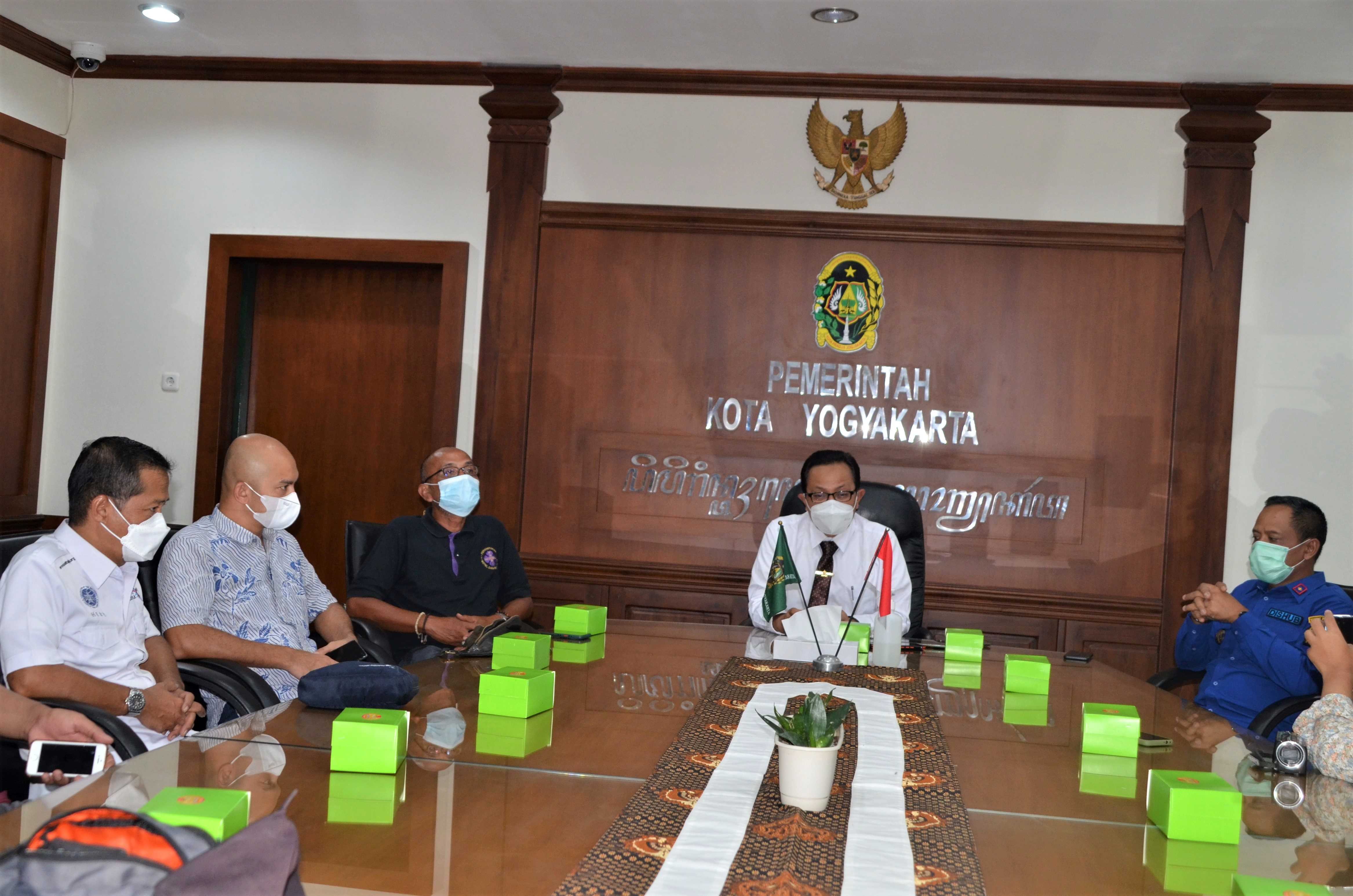 Pemkot Yogya Terapkan One Gate System Bus Pariwisata