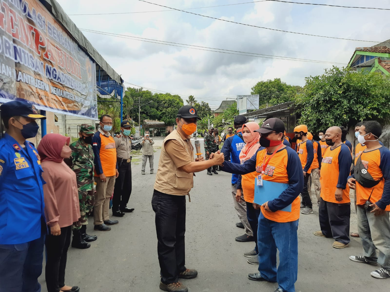 KTB Ngadinegaran Gelar Simulasi Antisipasi Gempa dan Kebakaran