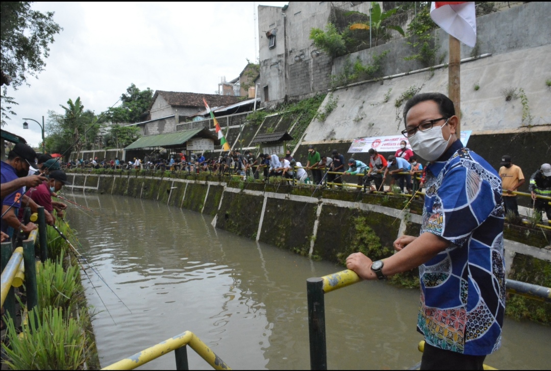 Berebut Hoki, Lomba Mancing Jadi Hiburan Warga di Masa Pandemi