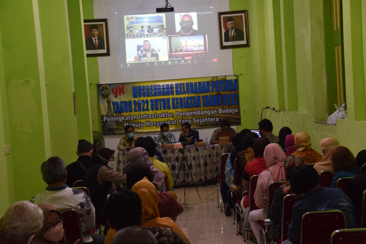 Kelurahan Patehan Siapkan Ruang Terbuka Hijau Untuk Masyarakat