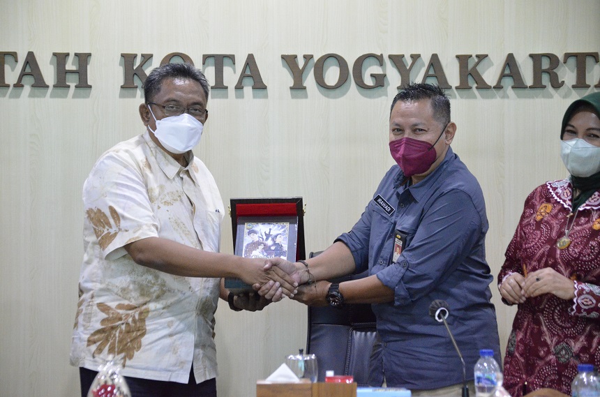 Kabupaten Banyumas Belajar Relokasi PKL Pemkot Yogya