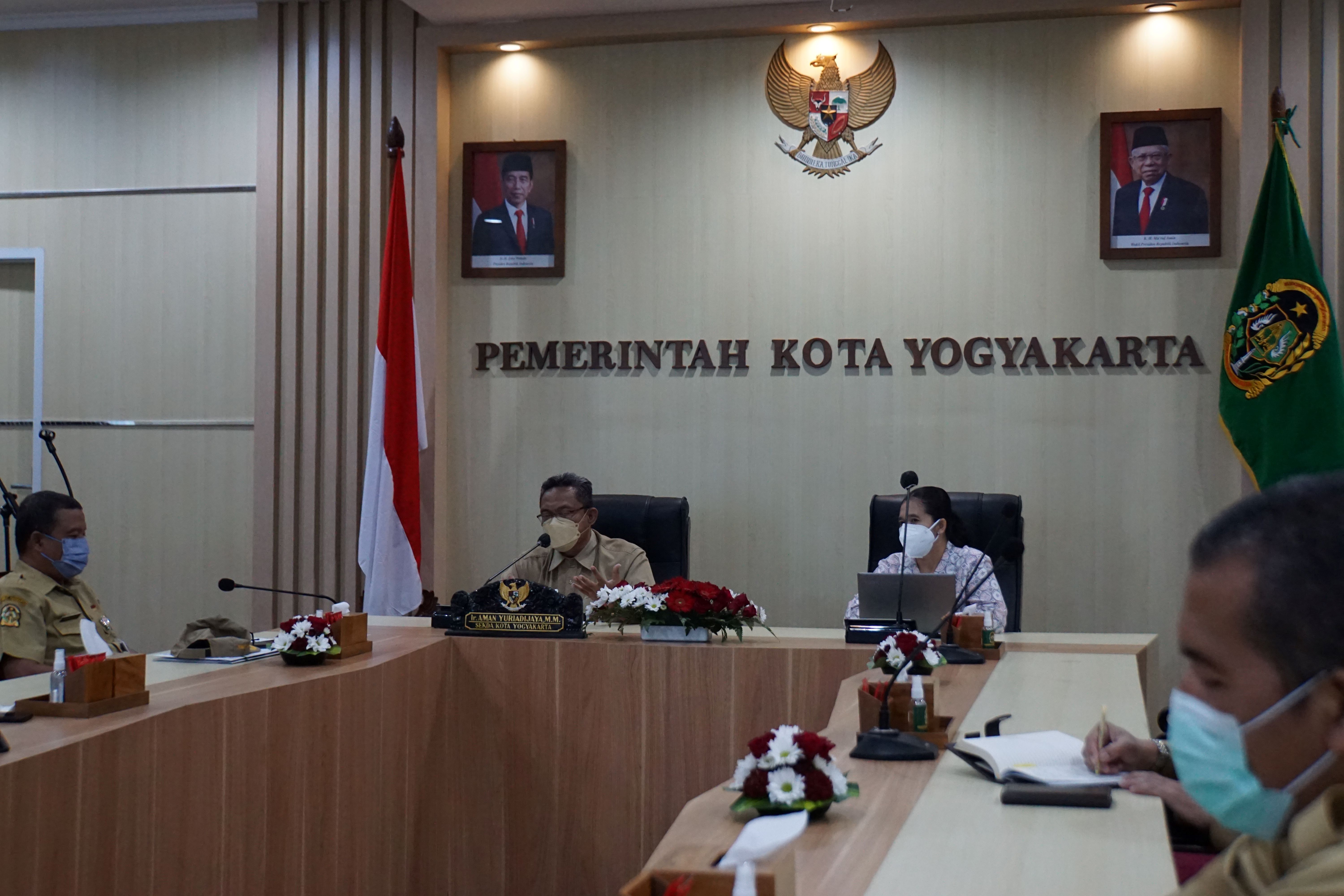 Target Monev Keterbukaan Informasi Publik Lebih Baik   