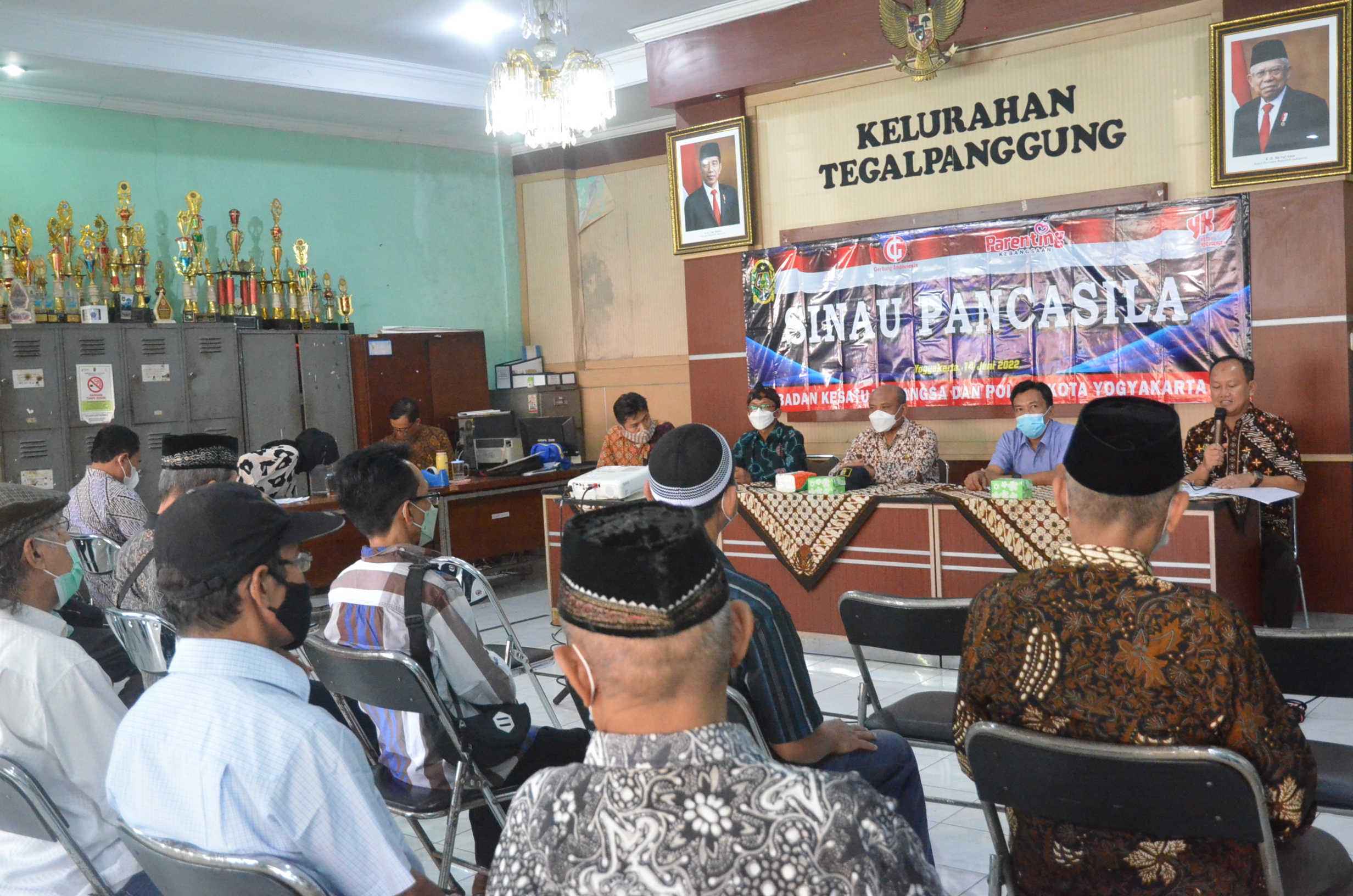 Menumbuhkan Nilai Pancasila agar Anak Muda Peduli Sekitar