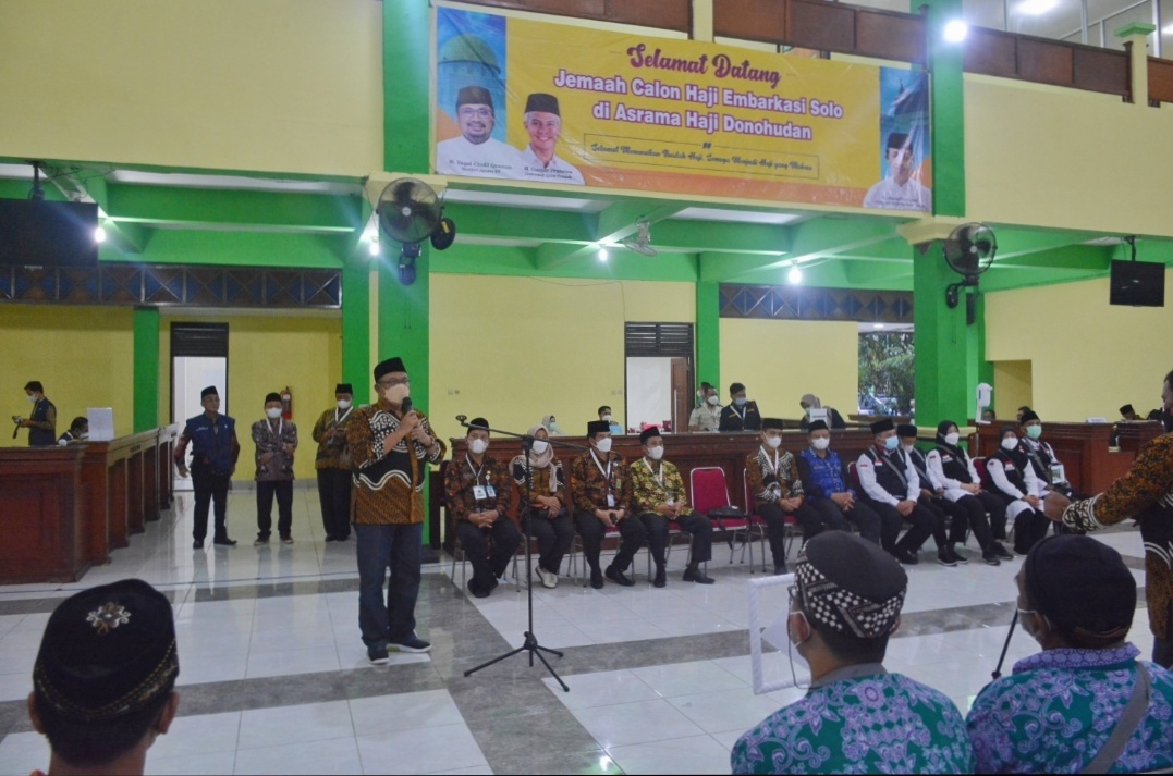 156 Jemaah Haji Kota Yogya Diberangkatkan