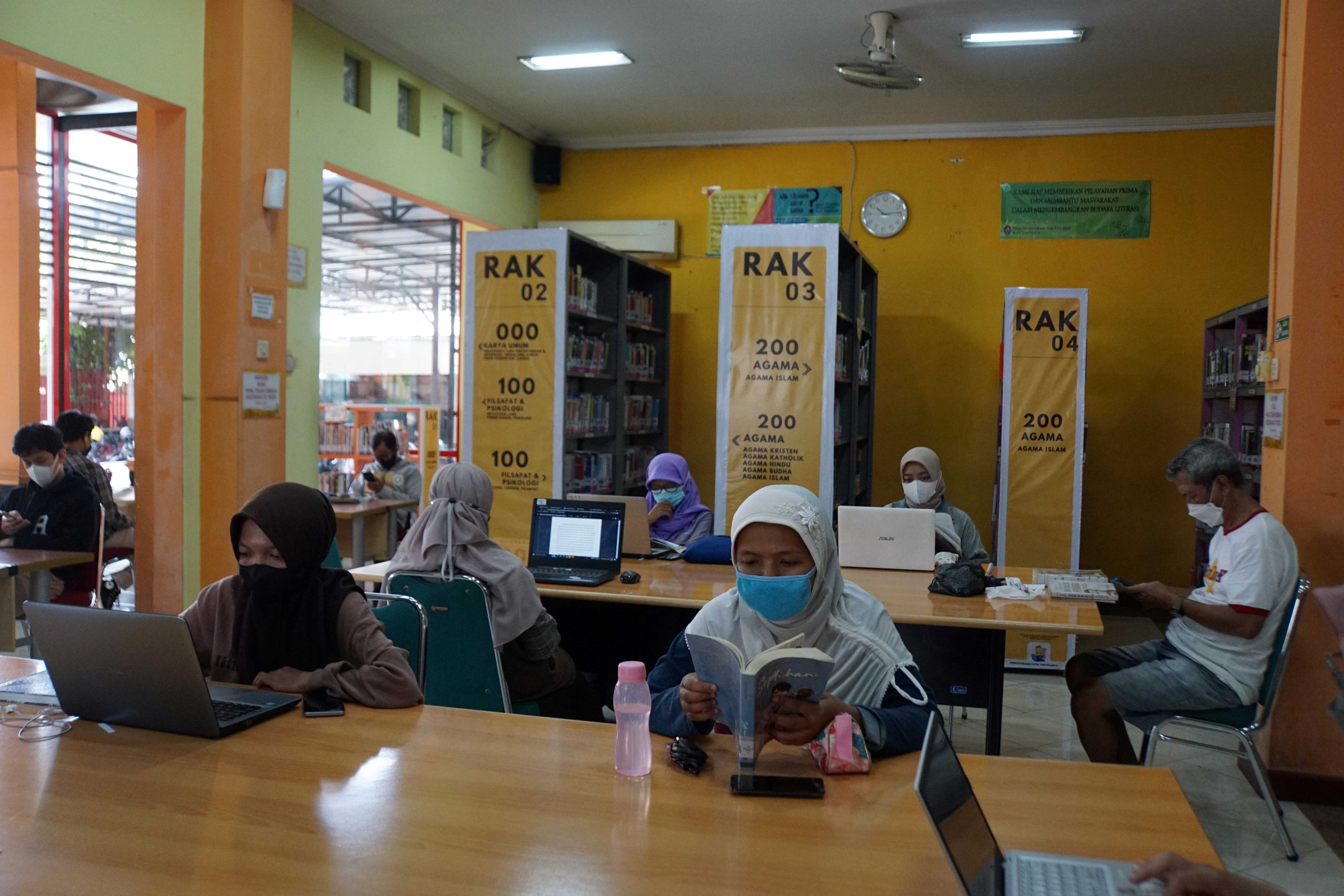 Hari Kunjung Perpustakaan Momentum Tingkatkan Literasi   