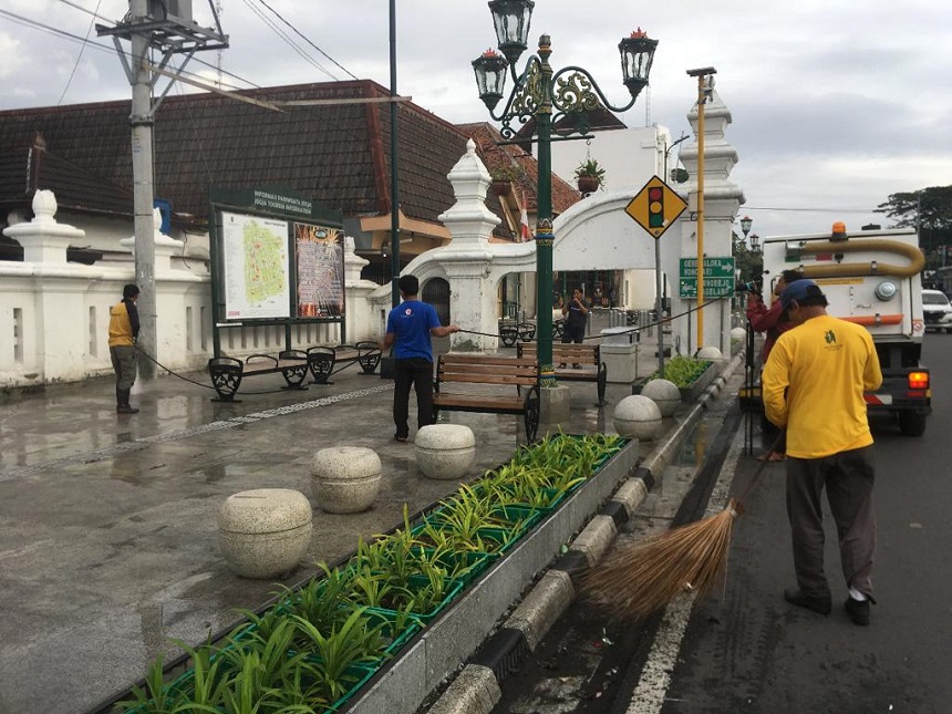 Antisipasi Tumpukan Sampah Tahun Baru, DLH Siagakan 100 Petugas Kebersihan