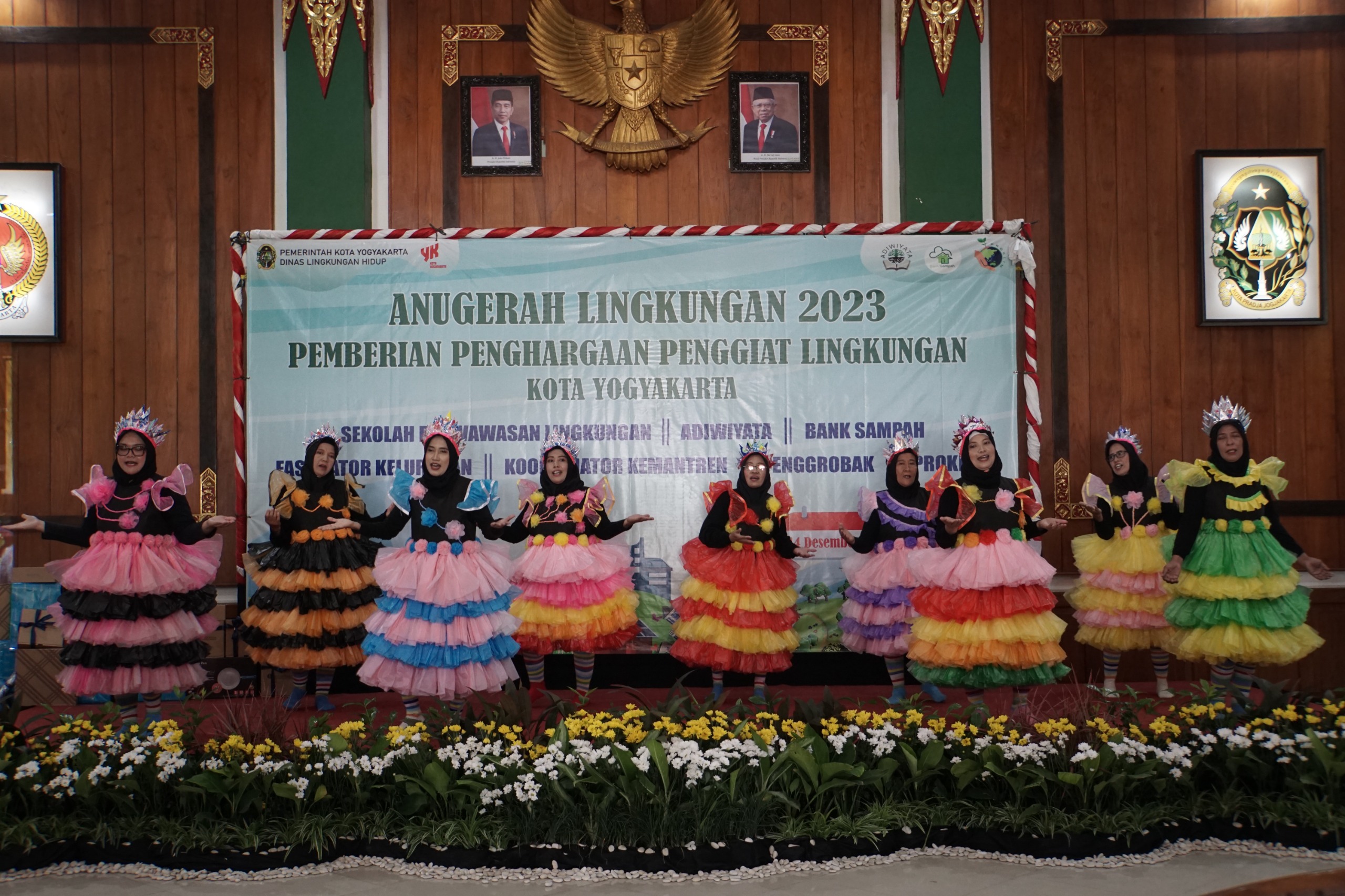 Bank Sampah dan Penggiat Lingkungan di Kota Yogya Terima Penghargaan