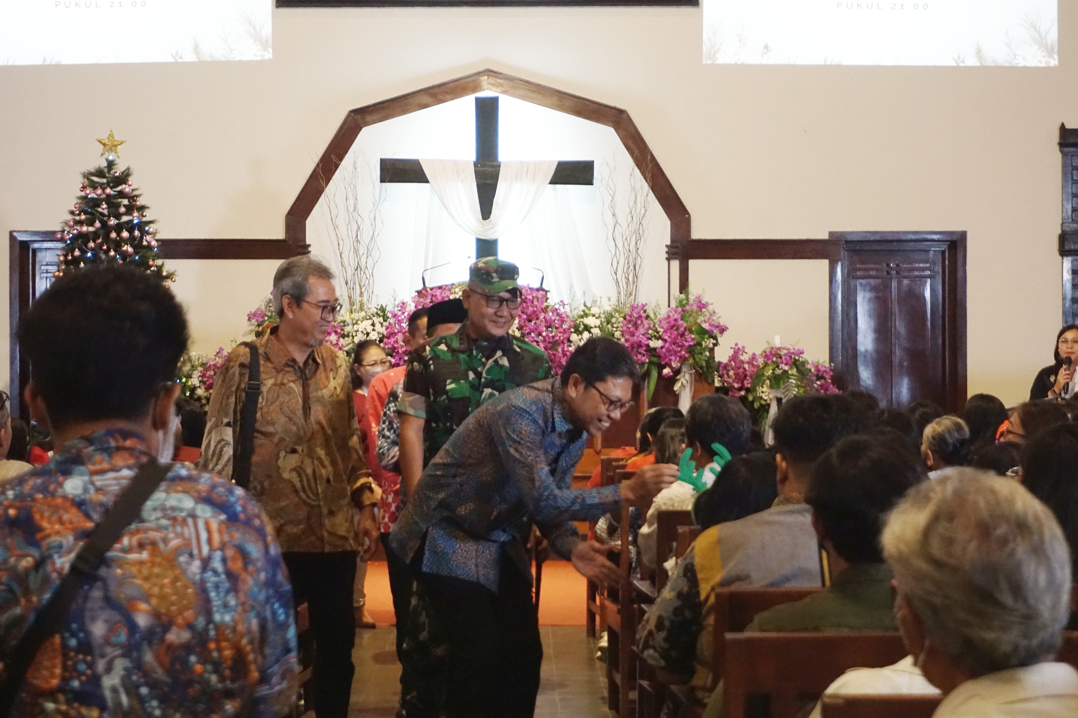 Kunjungi Sejumlah Gereja, Pemkot Jaga Kelancaran Perayaan Natal