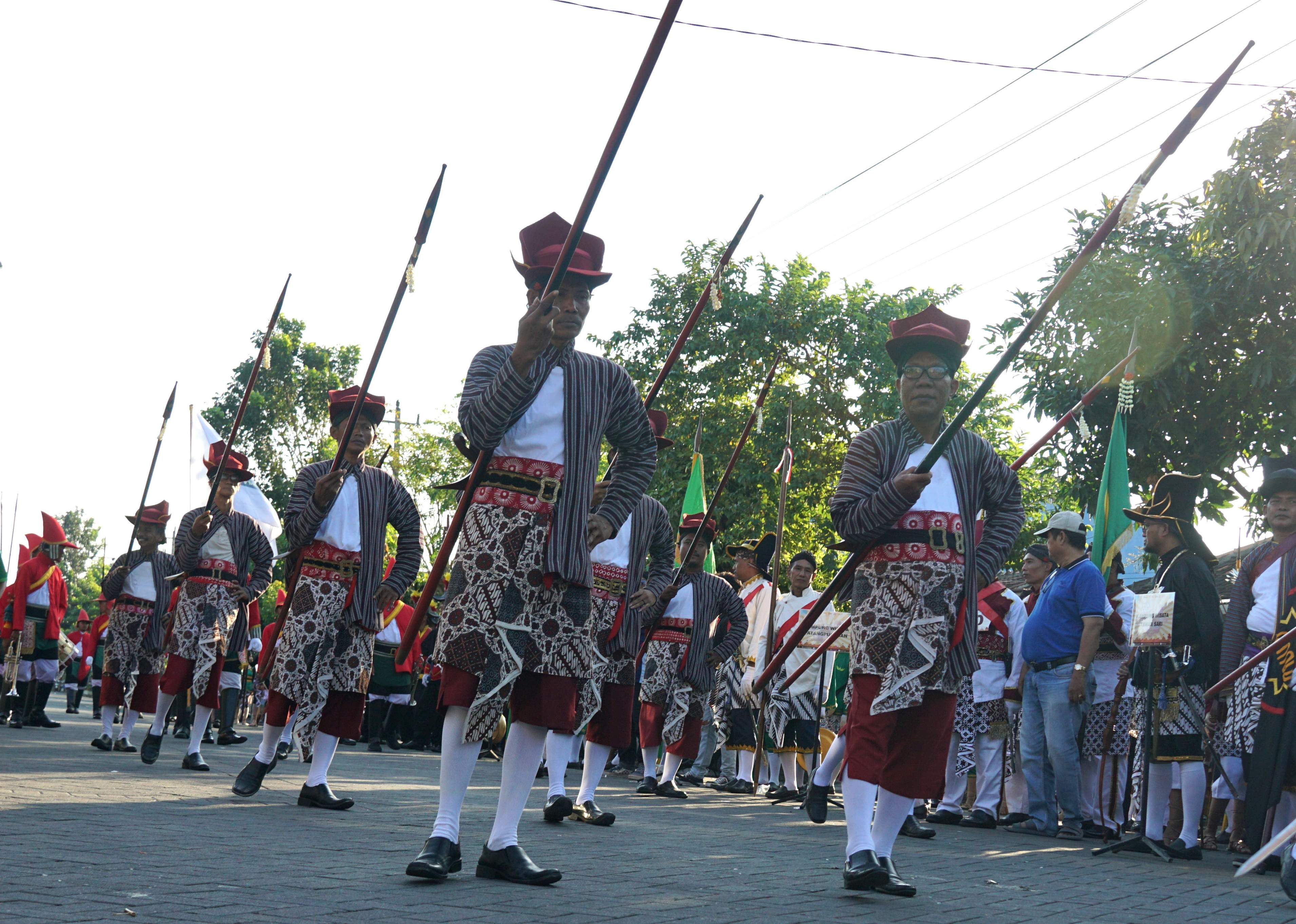 Ribuan Bregada Buka Festival Kampung Wisata Yogya