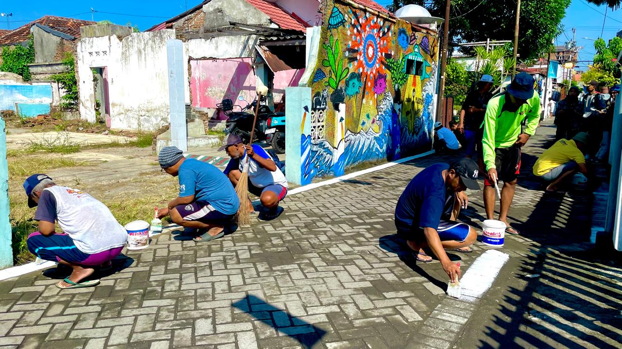 Kampung UFO Gedongkiwo Jaga Kelestarian Bumi dengan Cara Unik