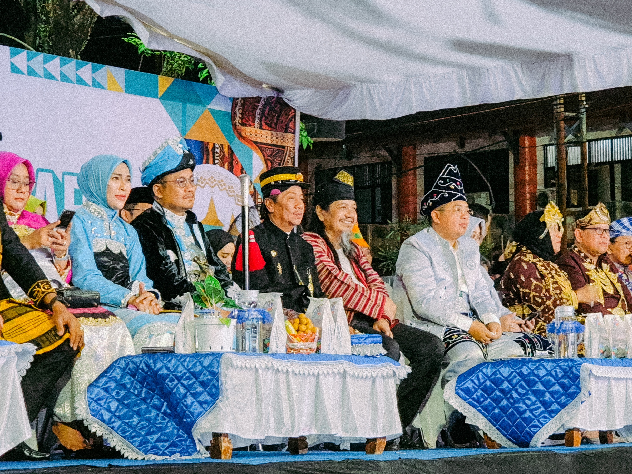 PJ Wali Kota Yogyakarta, Sugeng Purwanto menyaksikan gelaran seni budaya bersama Kepala Daerah lainnya