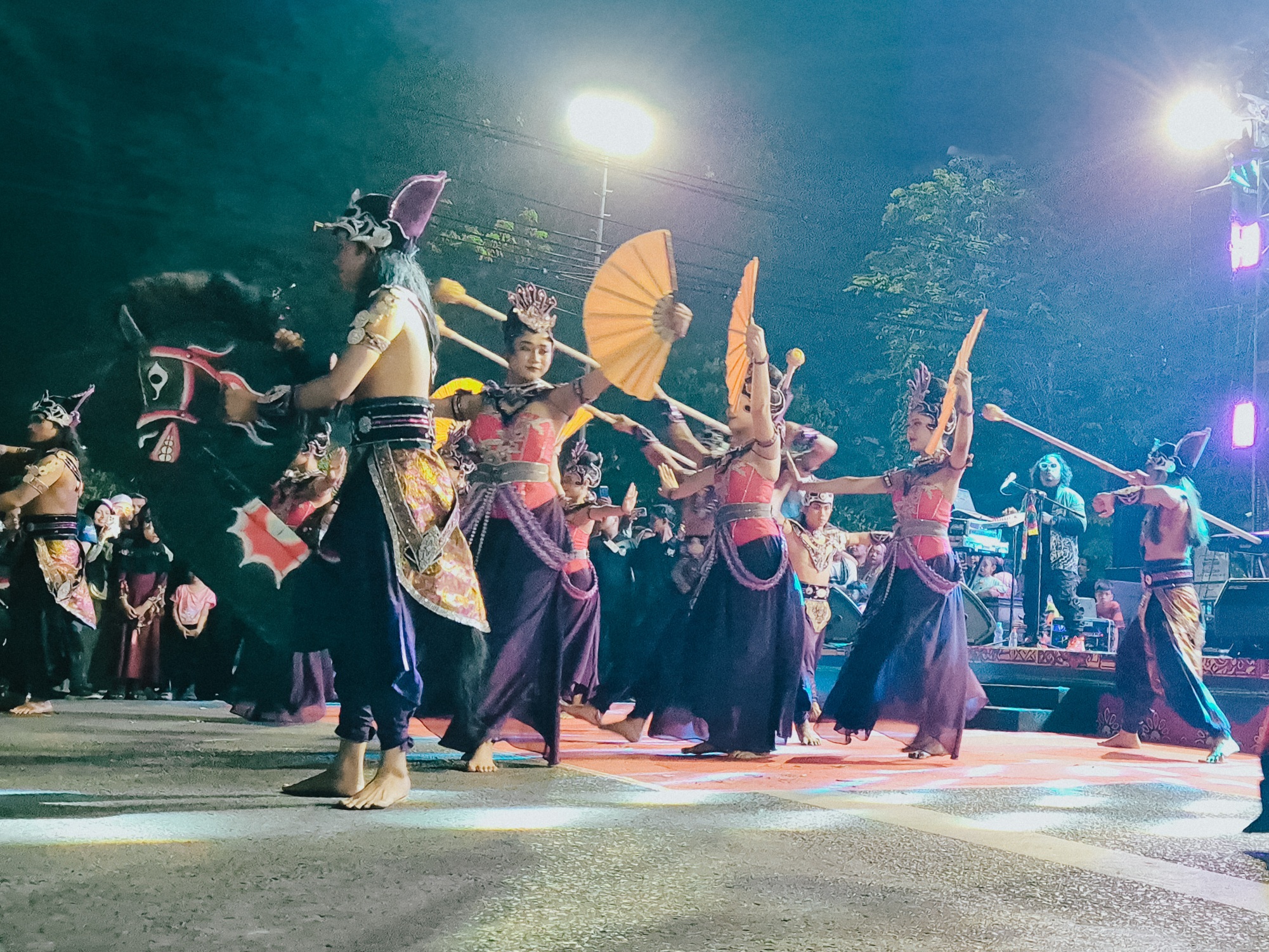 Penampilan Seniman Kota Yogyakarta dalam Karnaval Budaya Nasional