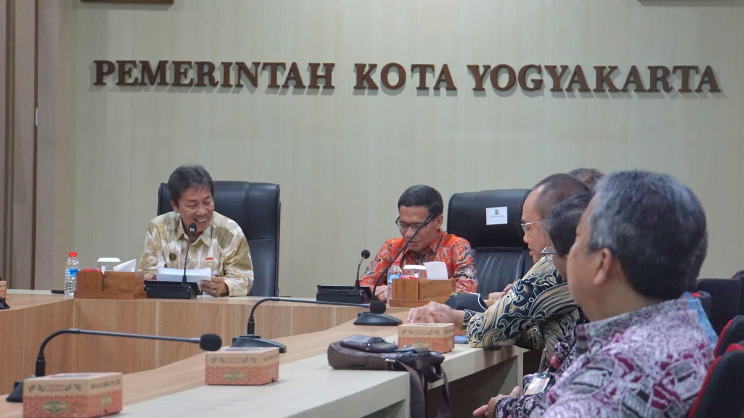 Tingkatkan Nilai SAKIP, Pj Wali Kota Cirebon Belajar ke Yogya