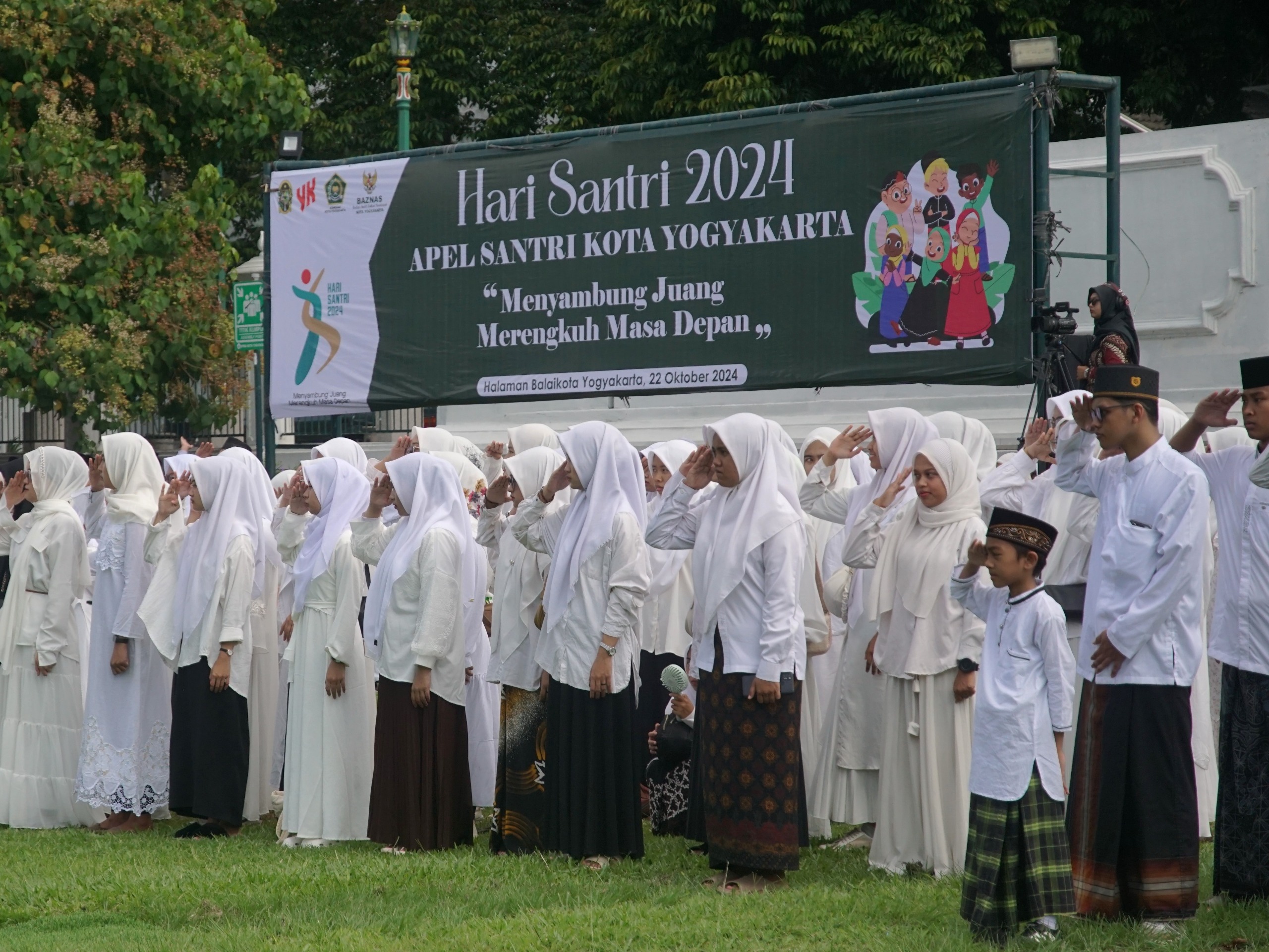 Pesantren Pondasi Penting Bangun Generasi Muda Akhlakul Karimah