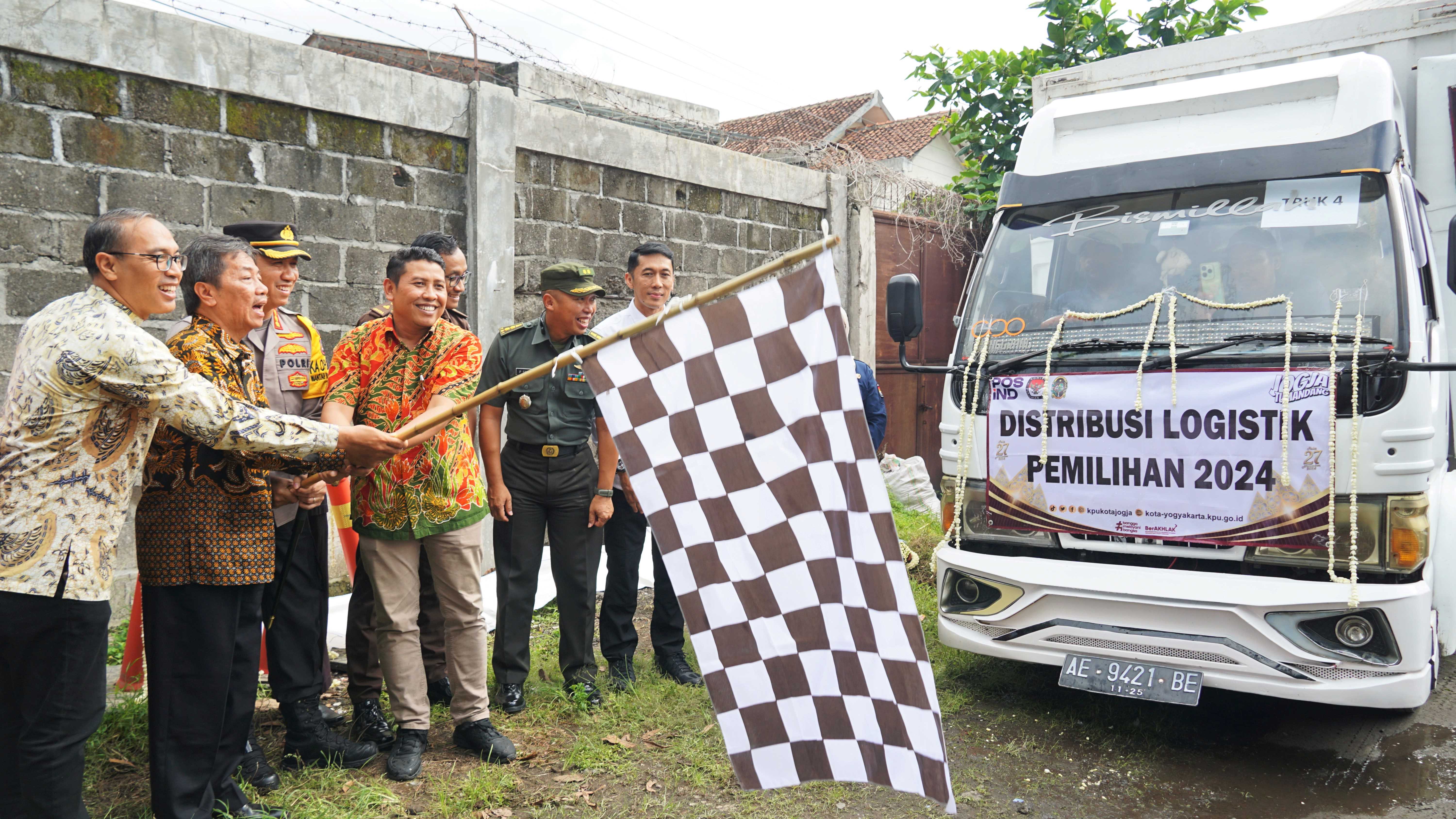 Logistik Pilkada Yogya Didistribusikan, Pastikan Penyimpanan Aman di TPS   