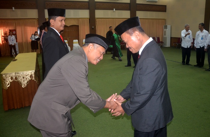 Drs. NURWIDI HARTONO, MAULANA DARMAWAN DIKUKUHKAN SEBAGAI PEJABAT PPNS KOTA YOGYAKARTA