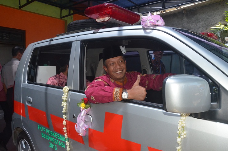 Walikota Lakukan Test Drive Ambulan Baru Puskesmas Mantrijeron