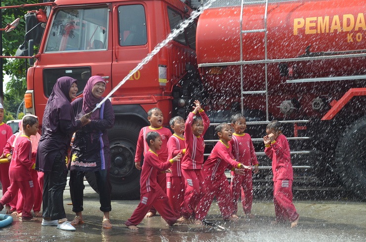 Siswa TK Al Islah Lakukan Field Trip di BPBD Kota Yogyakarta