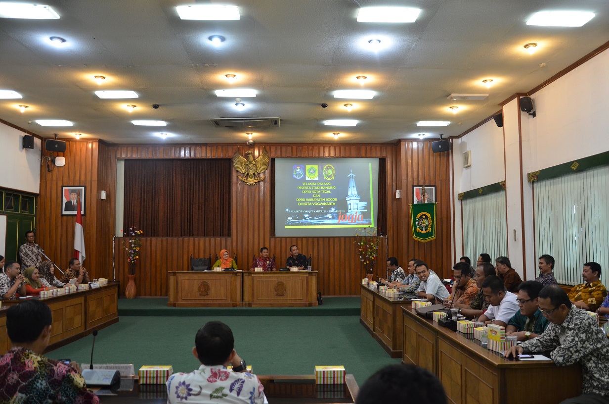 DPRD Tegal Bersama DPRD Bogor Belajar PAD dan Kawasan Tanpa Rokok 