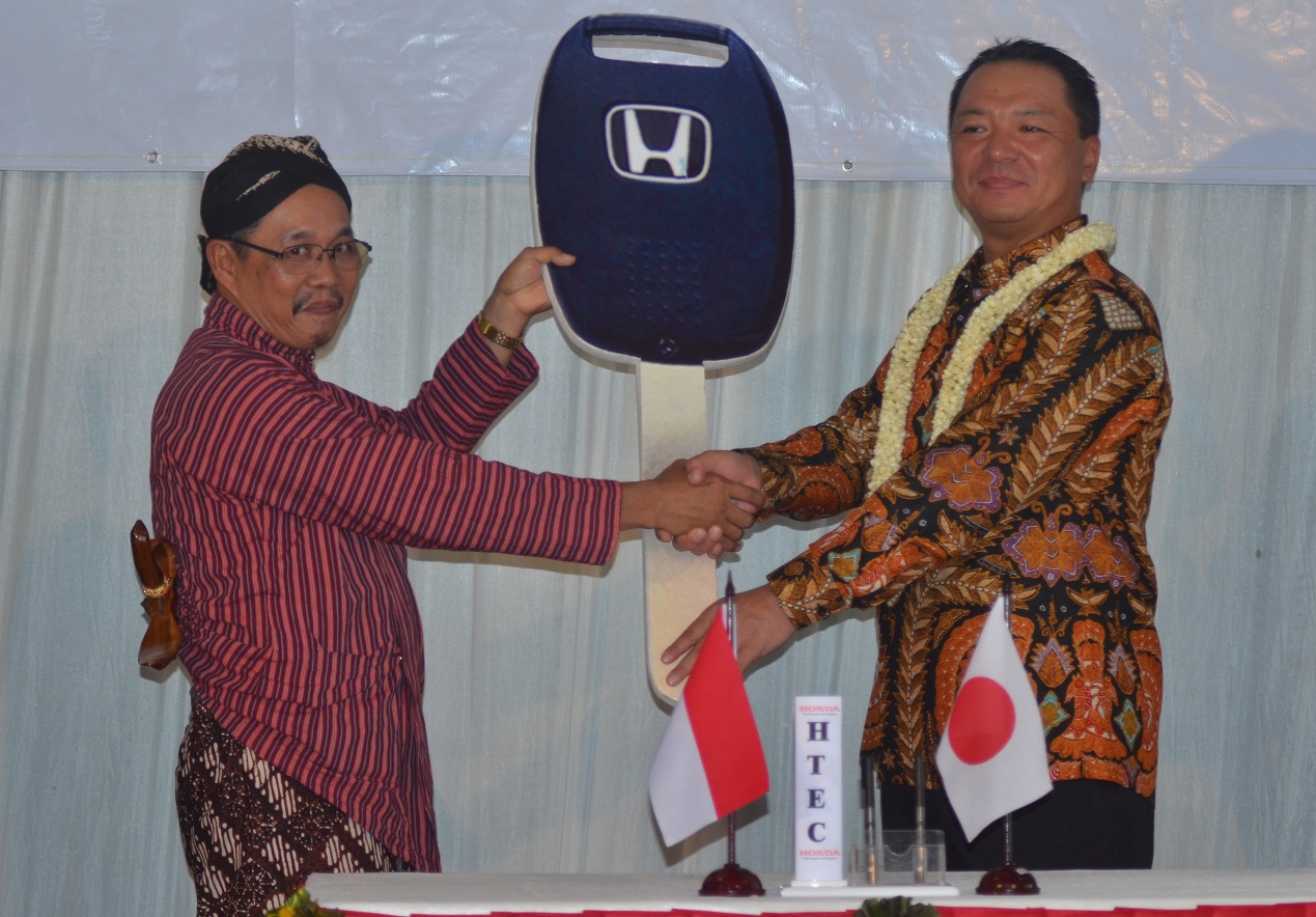 Honda dan SMKN 3 Yogyakarta Jalin Kerjasama Program H-TEC