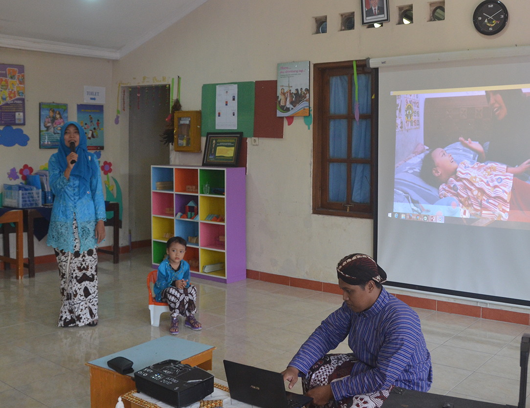 Ndaru â€“ Okky Tembus Lima Besar Duta Orangtua Hebat Tingkat Nasional