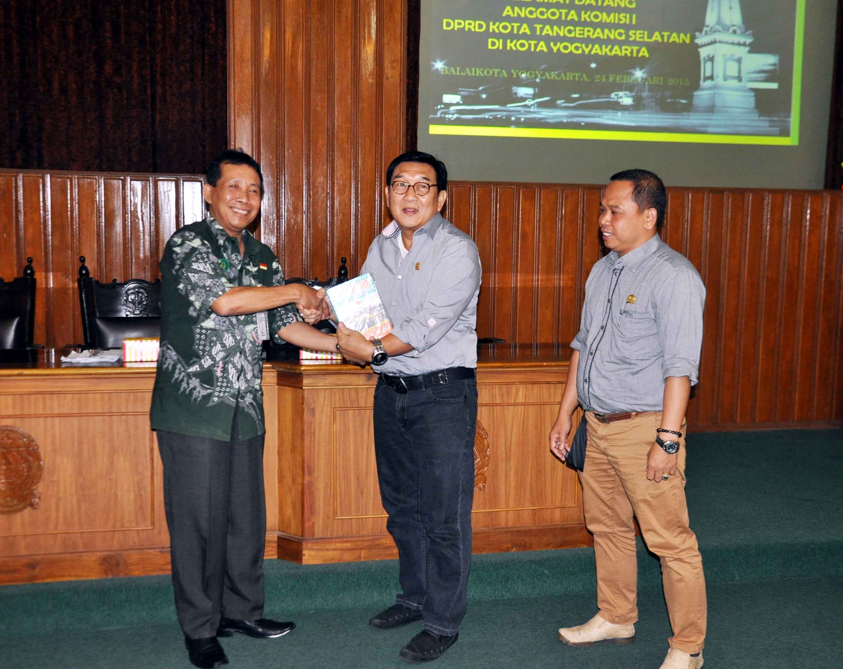 Komisi I DPRD KotaTangerang Selatan Kunjungi Pemkot Yogyakarta