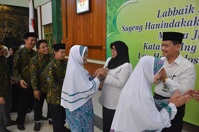 502 Calon jemaâ€™ah Haji Yogyakarta Pamitan di Balai Kota Yogyakarta
