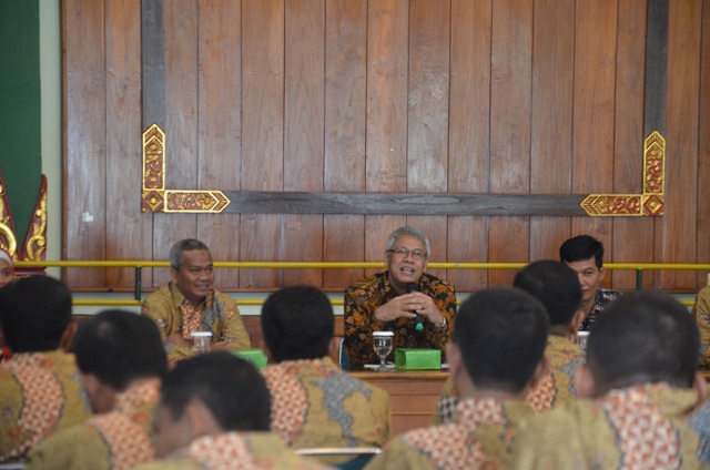 Bertandang ke Pemkot, Wakil Bupati Padang Lawas Ajak Para Camat Pelajari Sistem Pelayanan Administrasi Terpadu