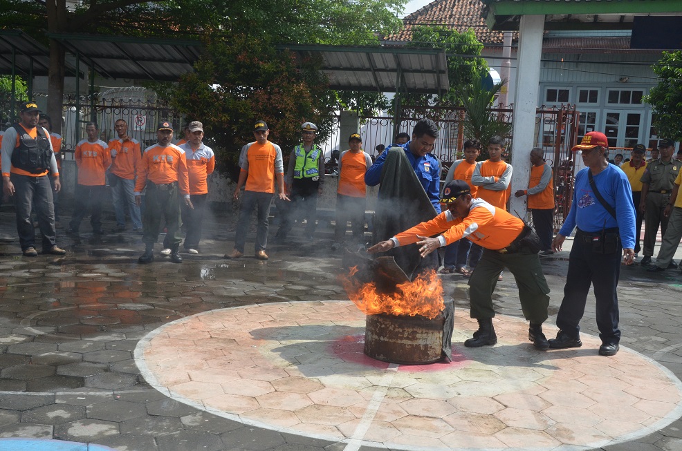 Tingkatkan Kewaspadaan, Relawan KTB Danurejan Lakukan Pelatihan