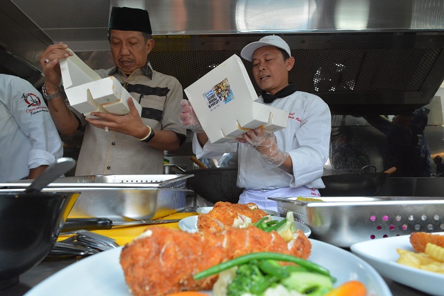 Mampu Sajikan 1500 Porsi Makanan, Humanity Food Truck Hadir di Yogyakarta