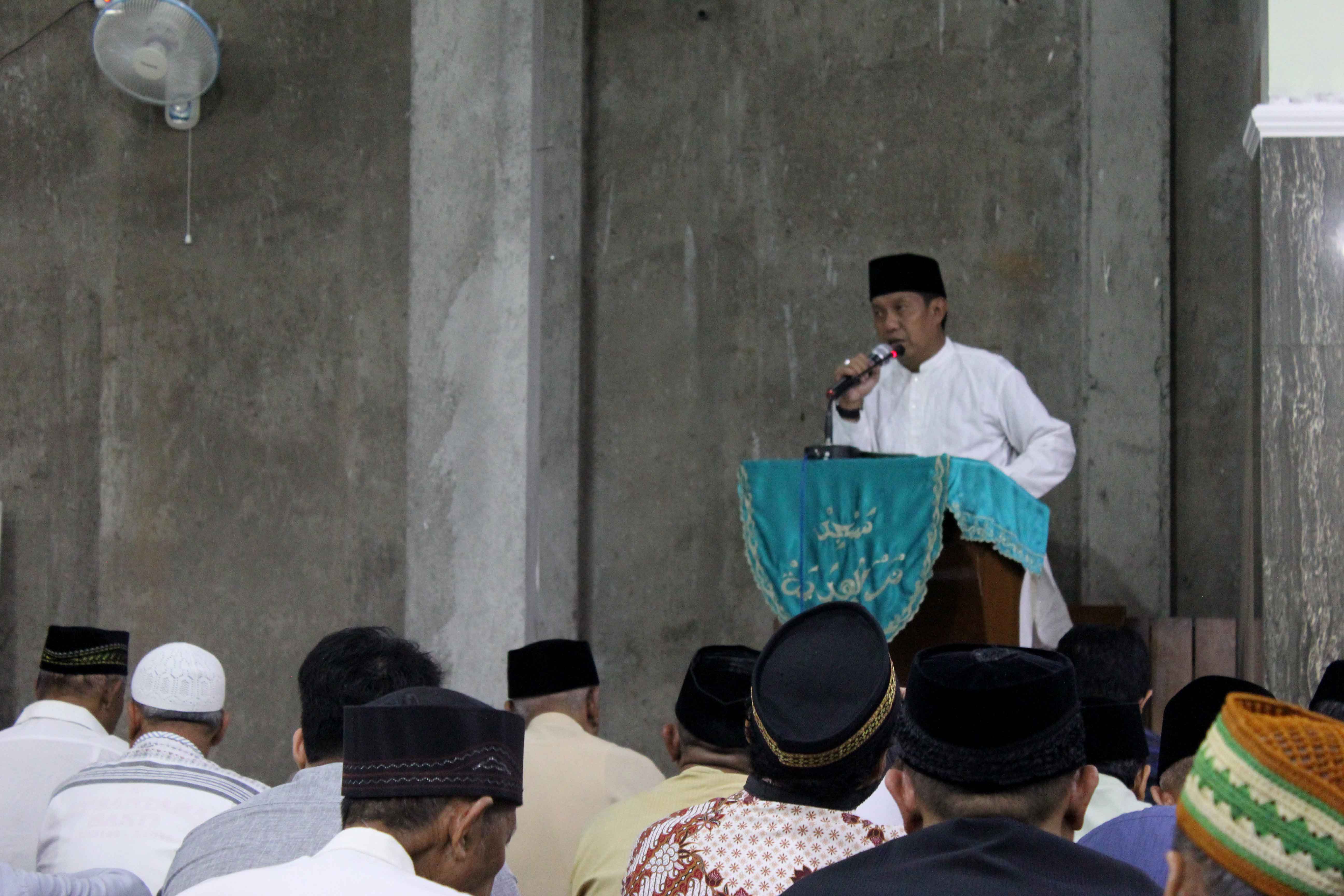 Safari Tarawih Mempererat Hubungan Antara Para Pejabat, Ulama dan Masyarakat