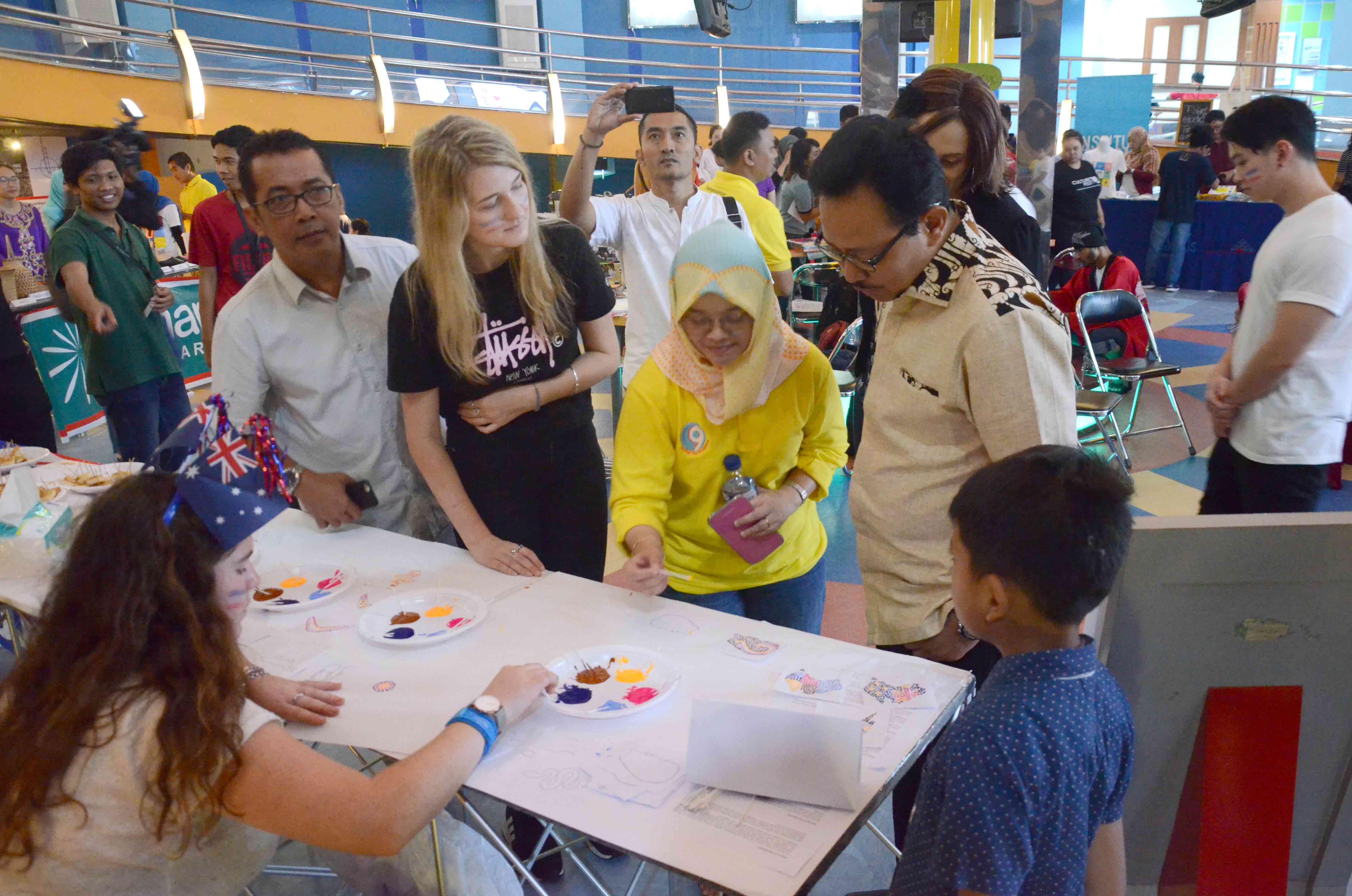 Taman Pintar Kenalkan Kebudayaan Berbagai Negara lewat â€œInternational Dayâ€