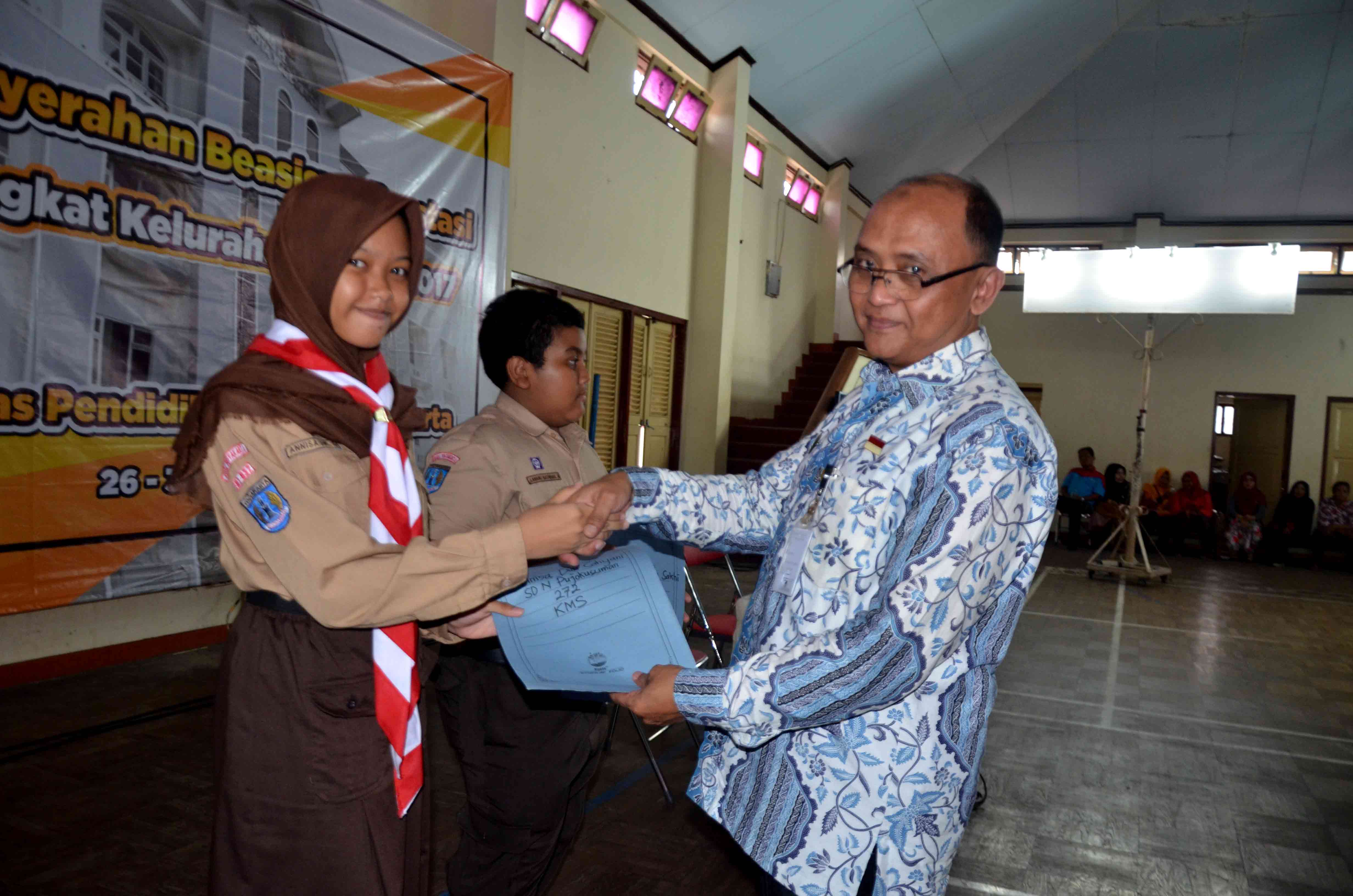 Pemkot Yogyakarta Berikan Beasiswa Untuk Siswa UN Terbaik