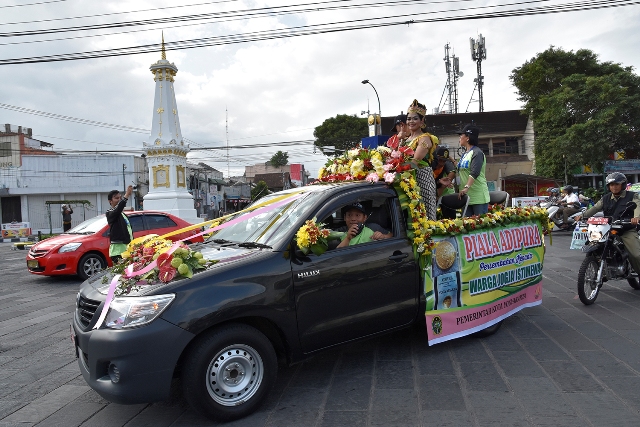 Piala Adipura Dikirab Keliling Kota Yogyakarta