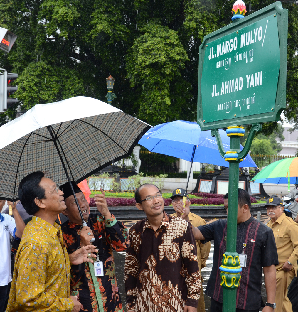 TIGA NAMA JALAN UTAMA DI KOTA JOGJA RESMI DIKEMBALIKAN  KE NAMA ASLINYA