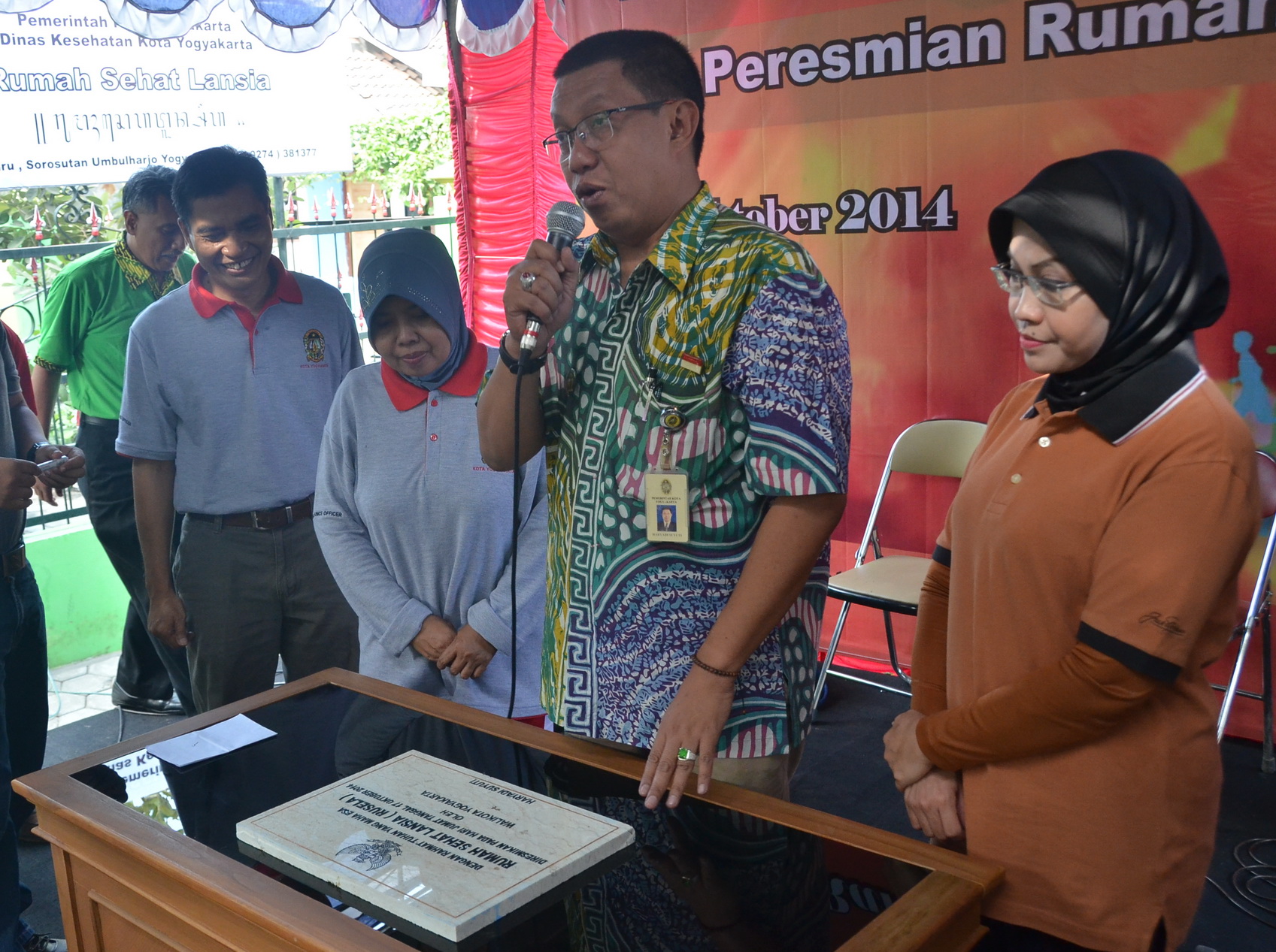 Walikota Meresmikan Rumah Sehat Lansia Pertama di Indonesia