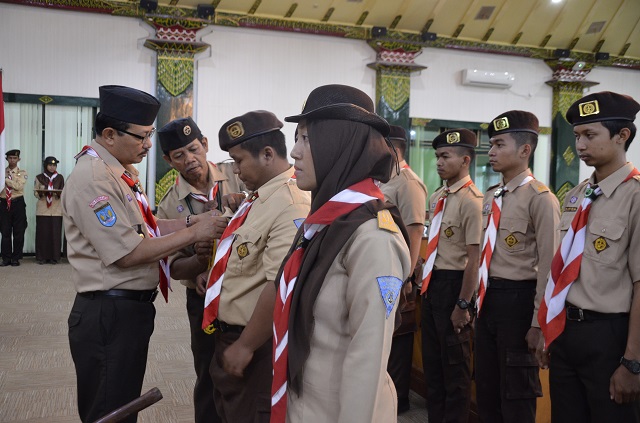 Heroe Poerwadi Lantik Dewan Kerja Cabang Gerakan Pramuka Kota Yogyakarta