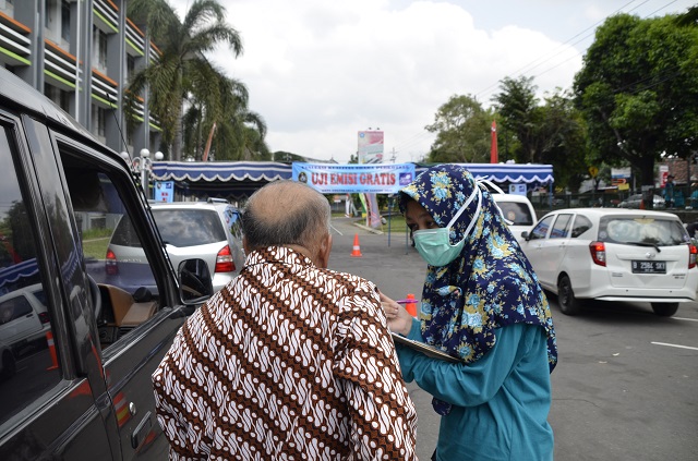 DLH Yogyakarta Gelar Uji Emisi Gas Buang Kendaraan