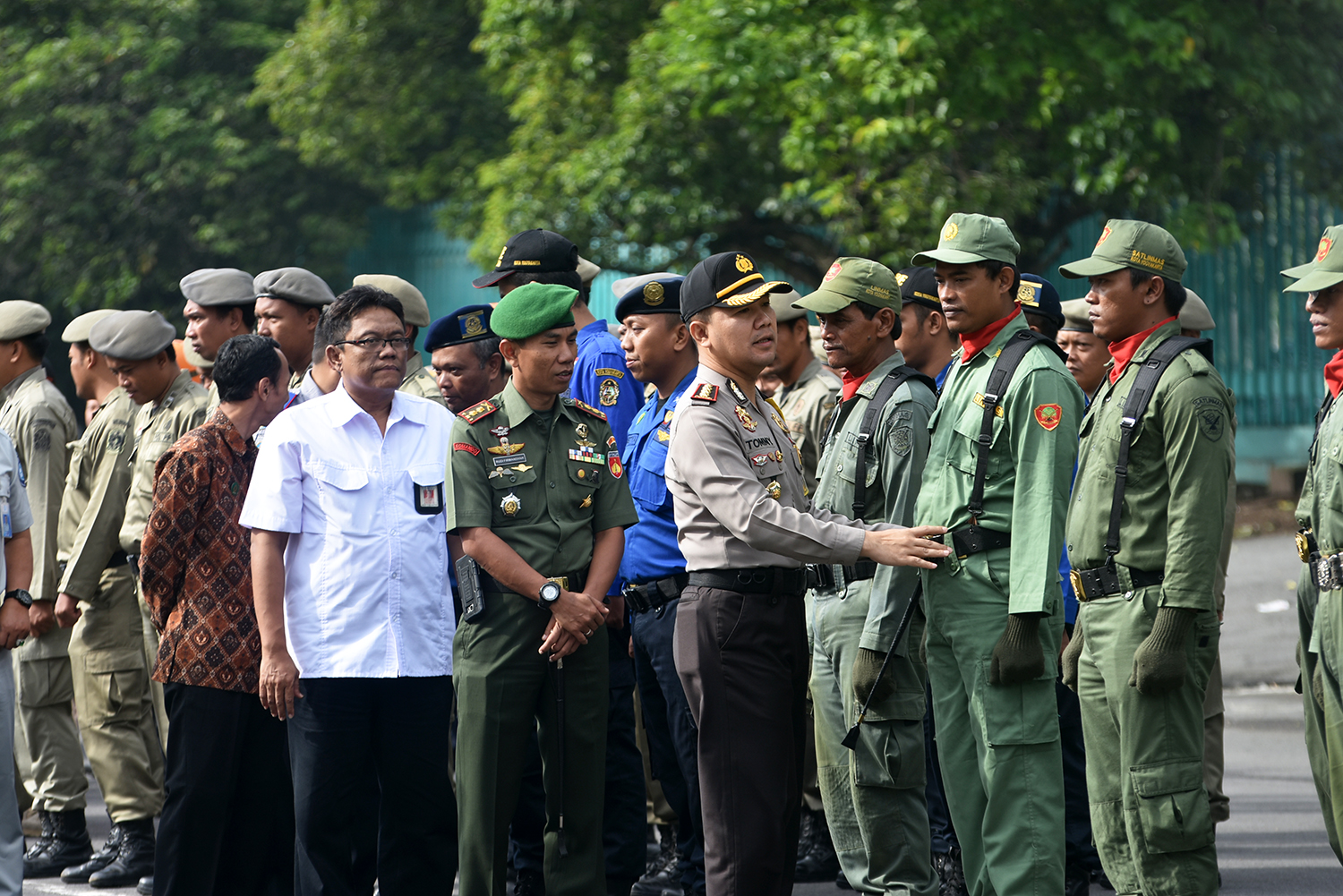 Kapolres Kota Jogja Pimpin Apel Gelar Pasukan Operasi Lilin Progo 2017 Tingkat Kota