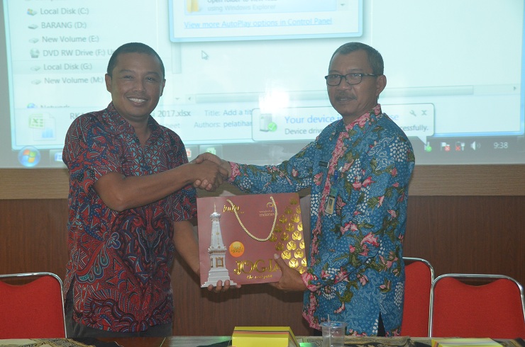 Kabupaten Rembang Belajar Kehumasan di Kota Yogyakarta